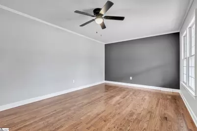 614 Heathwood Drive, Taylors, SC 29687 - Photo 5