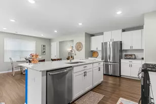 224 Anna Gray Cir, Easley, SC 29640 - Photo 9