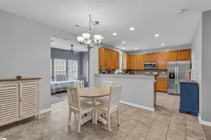 236 Garfield Ln, Simpsonville, SC 29681 - Photo 7