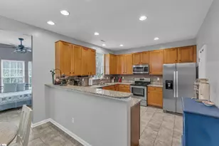 236 Garfield Ln, Simpsonville, SC 29681 - Photo 9