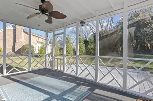 1202 Plantation Dr, Simpsonville, SC 29681 - Photo 7