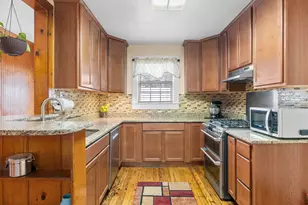 2358 W Croft Cir, Spartanburg, SC 29302 - Photo 9