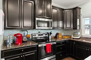 361 Bucklebury Rd, Greer, SC 29651 - Photo 7