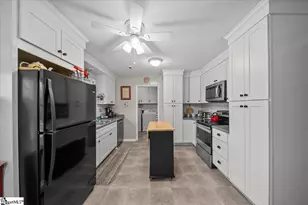 402 Tiffany Dr, Anderson, SC 29625 - Photo 9