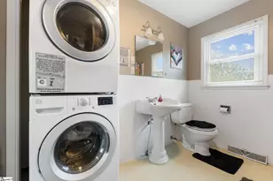 912 S Main St, Greer, SC 29650 - Photo 7