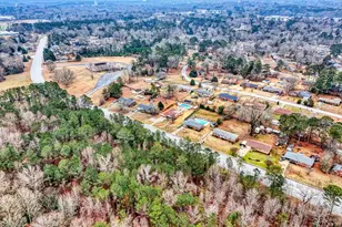 1605 E Durst Ave, Greenwood, SC 29649 - Photo 31