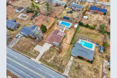 1605 E Durst Avenue, Greenwood, SC 29649 - Photo 29