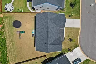 2102 Bluet Dr, Woodruff, SC 29388 - Photo 29