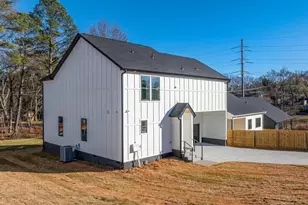 319 Hunts Bridge Rd, Greenville, SC 29617 - Photo 27