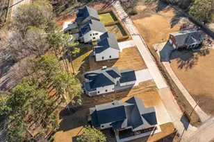 323 Hunts Bridge Rd, Greenville, SC 29617 - Photo 29