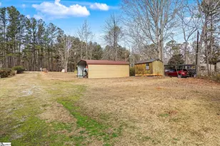 694 Holloway Cove Rd, Chappells, SC 29037 - Photo 23