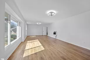 1305 Summers Dr, Pendleton, SC 29670 - Photo 7