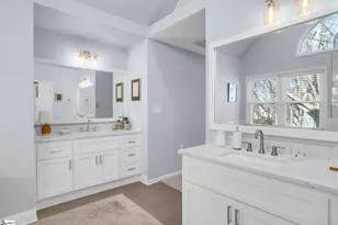 109 E Hypericum Ln, Greenville, SC 29615 - Photo 33