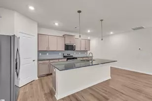 2032 Halton Oaks Dr, Spartanburg, SC 29303 - Photo 13