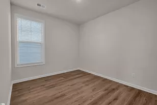 2032 Halton Oaks Dr, Spartanburg, SC 29303 - Photo 9