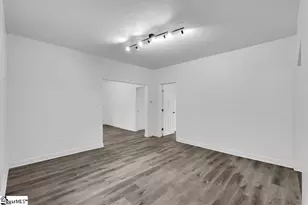 158 Seay St, Spartanburg, SC 29306 - Photo 9