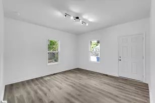 158 Seay St, Spartanburg, SC 29306 - Photo 5