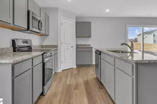 210 Green Pasture Rd, Fountain Inn, SC 29644 - Photo 7