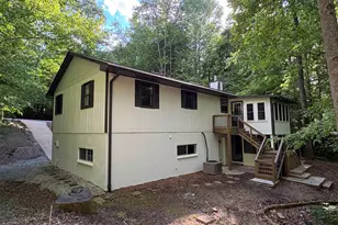 102 Blossom Ct, Westminster, SC 29693 - Photo 5