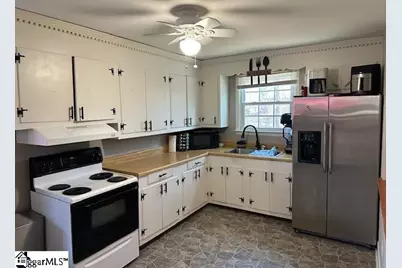 13 Lawnview Court, Greenville, SC 29617 - Photo 3