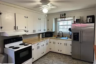 13 Lawnview Ct, Greenville, SC 29617 - Photo 3