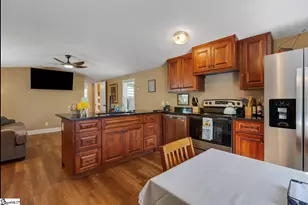 84 Benson Rd, Travelers Rest, SC 29690 - Photo 33