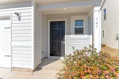 747 Wayfinder Run, Inman, SC 29349 - Photo 3