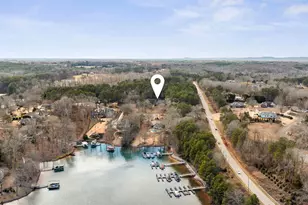 104 Emerald Pointe Dr, Seneca, SC 29672 - Photo 3