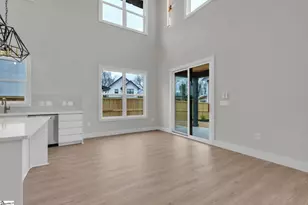 114 Sullivan St, Greenville, SC 29607 - Photo 7