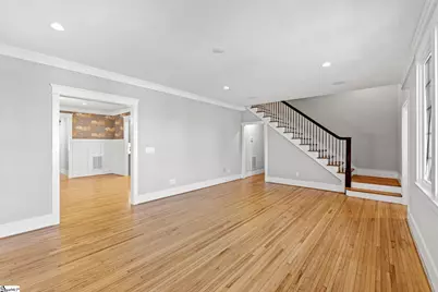 516 Cleveland Street, Greenville, SC 29601 - Photo 9