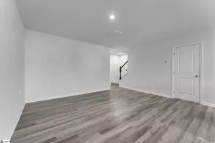 102 Englefield Dr, Fountain Inn, SC 29644 - Photo 9