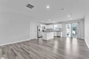 102 Englefield Dr, Fountain Inn, SC 29644 - Photo 7