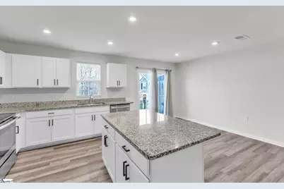 102 Englefield Drive, Fountain Inn, SC 29644 - Photo 13