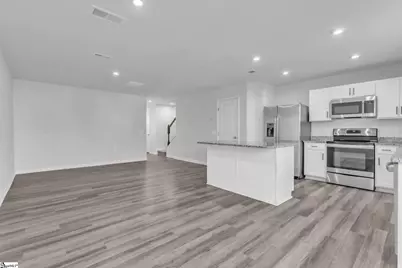 102 Englefield Drive, Fountain Inn, SC 29644 - Photo 17