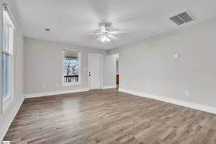 22 Cotton St, Greenville, SC 29609 - Photo 17