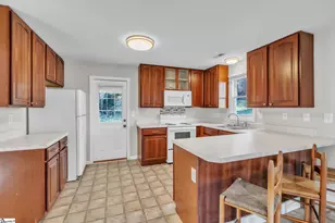 22 Cotton St, Greenville, SC 29609 - Photo 3