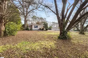 11601 US-221, Woodruff, SC 29388 - Photo 3