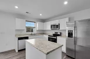 145 Fernside Ct, Greenville, SC 29617 - Photo 5