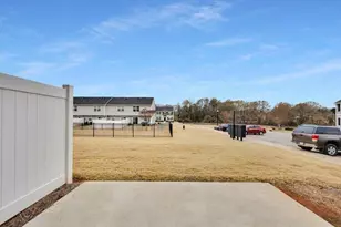 145 Fernside Ct, Greenville, SC 29617 - Photo 17