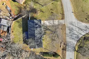 4 Neville Cir, Greenville, SC 29617 - Photo 5