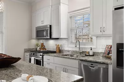 4 Asbury Avenue, Greenville, SC 29601 - Photo 17