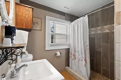 207 W 2nd Avenue, Easley, SC 29640 - Photo 27