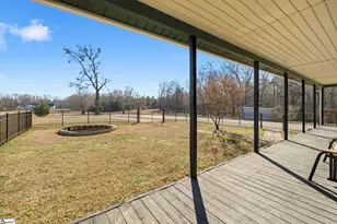 1613 Abercrombie Rd, Fountain Inn, SC 29644 - Photo 3