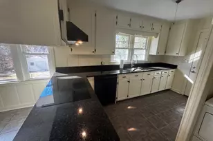 106 Woodview Dr, Laurens, SC 29360 - Photo 9