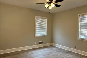 104 Cox Dr, Belton, SC 29627 - Photo 13