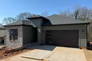 29 Montgomery St, Greenville, SC 29609 - Photo 1