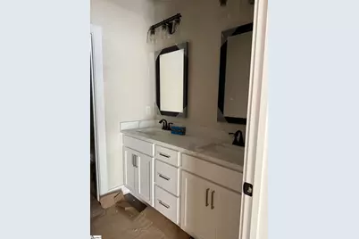 29 Montgomery Street, Greenville, SC 29609 - Photo 11