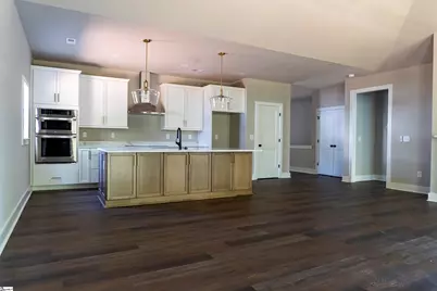 29 Montgomery Street, Greenville, SC 29609 - Photo 9