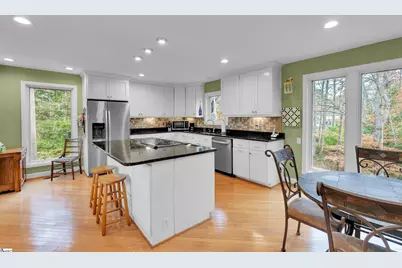 211 Beechwood Drive, Spartanburg, SC 29307 - Photo 7