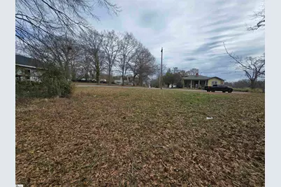 558 Hugh Street, Spartanburg, SC 29650 - Photo 3